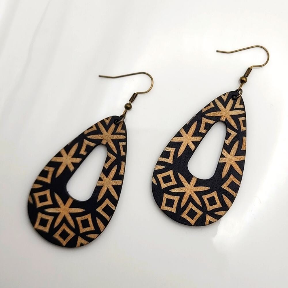 Black and Gold Geometric Teardrop Earrings